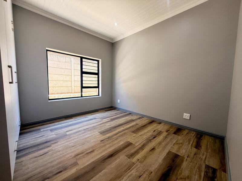 3 Bedroom Property for Sale in Tafelzicht Western Cape